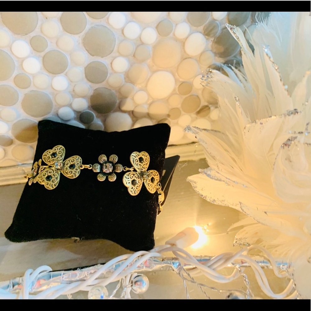 BR9- Pilgrim Brass Bracelet with black stones BN